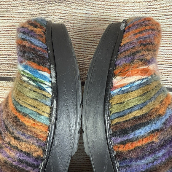 Dansko Multi-Colored Knitted Yarn Covered Clogs Size 38 (7.5) Professional Boho - Picture 13 of 16